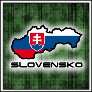 Mapa Slovenska a znak na tielkach SLOVENSKO suvenír zo Slovenska